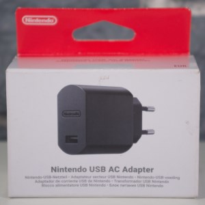 Nintendo USB AC Adapter (01)